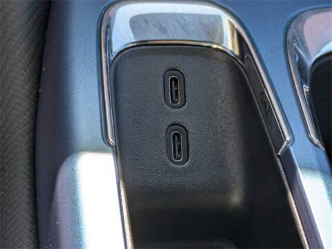 2026 Chevrolet Equinox EV LT 2