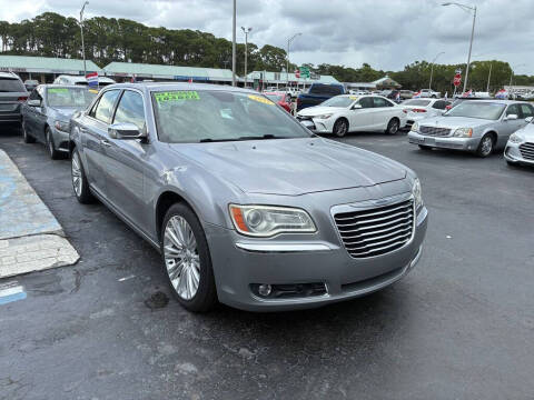 2011 Chrysler 300 C