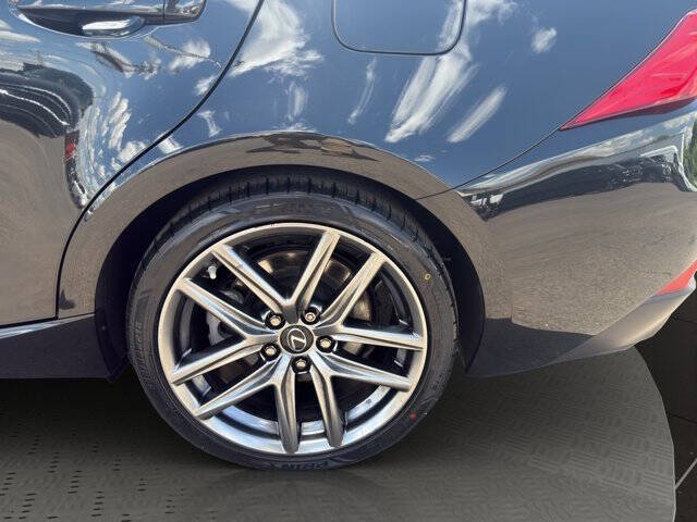2019 Lexus IS 300