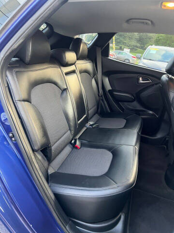 2011 Hyundai Tucson GLS