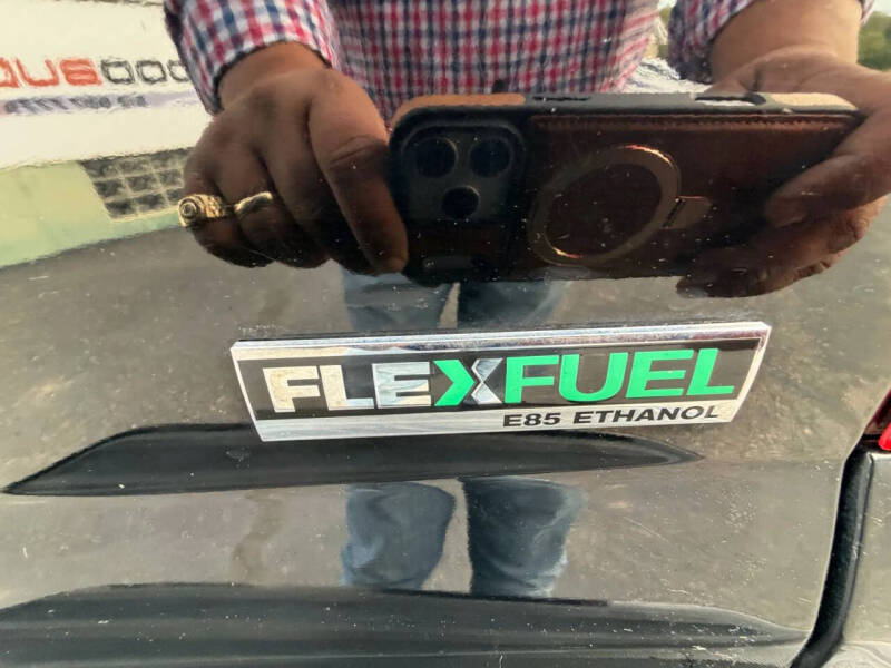 2011 Chevrolet Avalanche LTZ