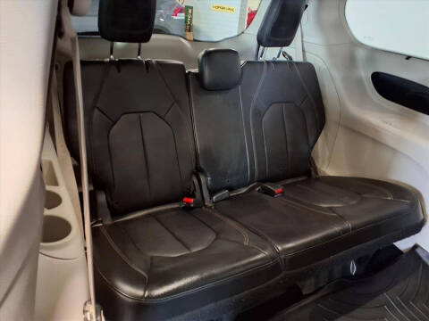 2020 Chrysler Pacifica Touring L