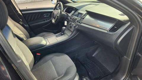 2014 Ford Taurus SEL