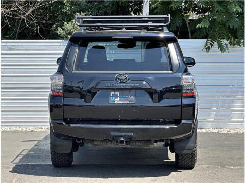 2020 Toyota 4Runner Venture Edition