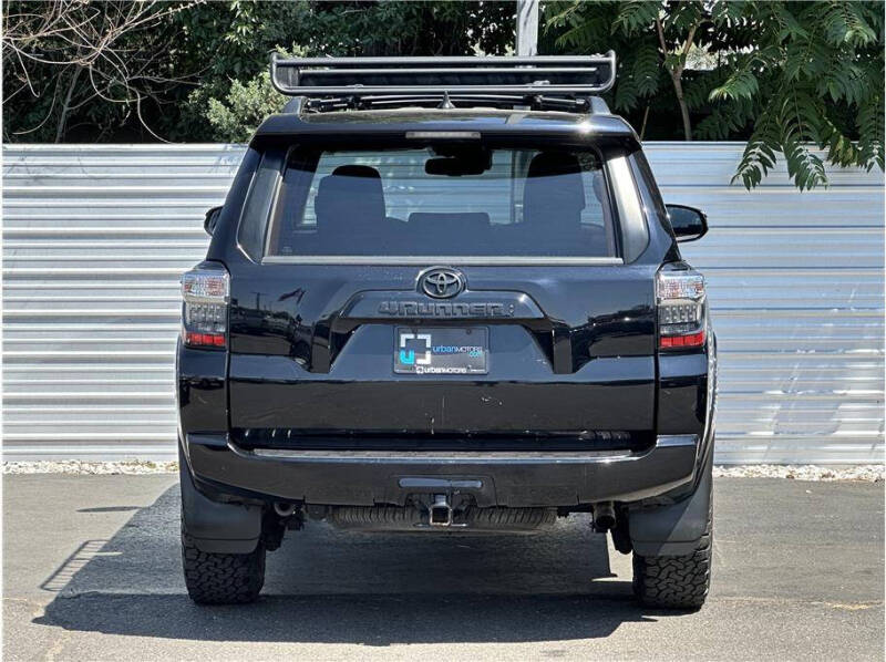 2020 Toyota 4Runner Venture Edition