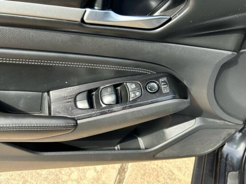 2021 Nissan Altima 2.5 SL