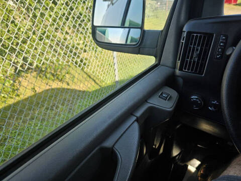 2015 GMC Savana 2500