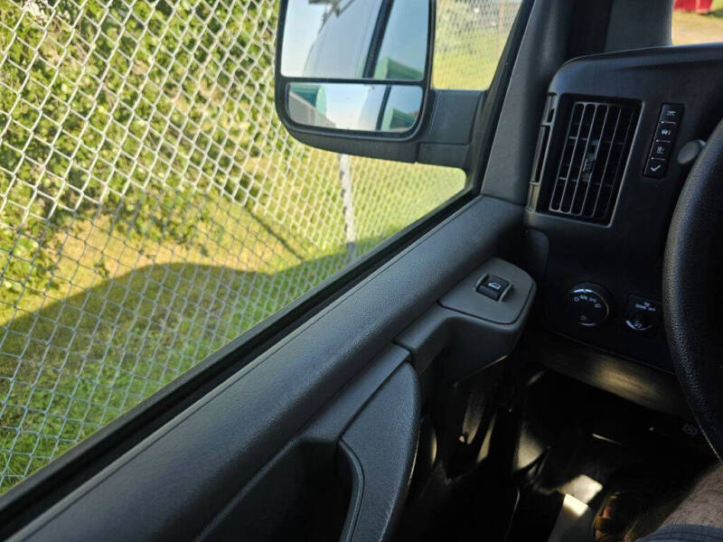 2015 GMC Savana 2500