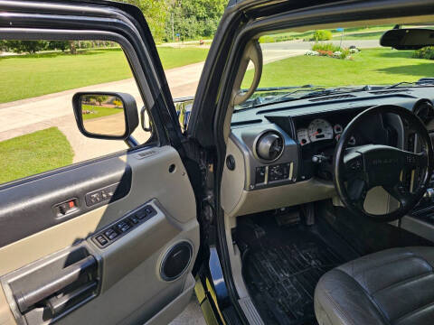 2003 HUMMER H2 Lux Series