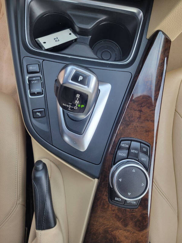 2015 BMW 3 Series 328i xDrive