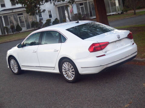 2016 Volkswagen Passat 1.8T SE