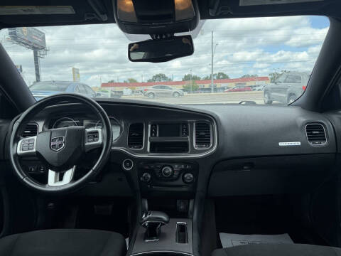 2013 Dodge Charger SE