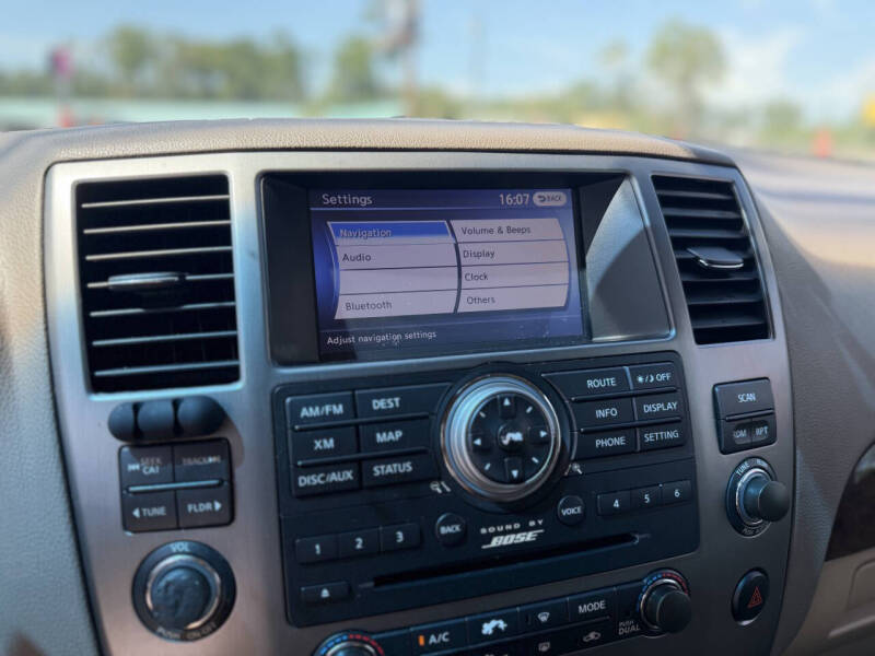 2014 Nissan Armada Platinum