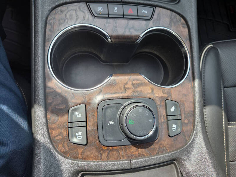 2021 GMC Acadia Denali