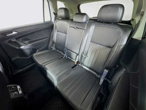 2022 Volkswagen Tiguan SE 4Motion