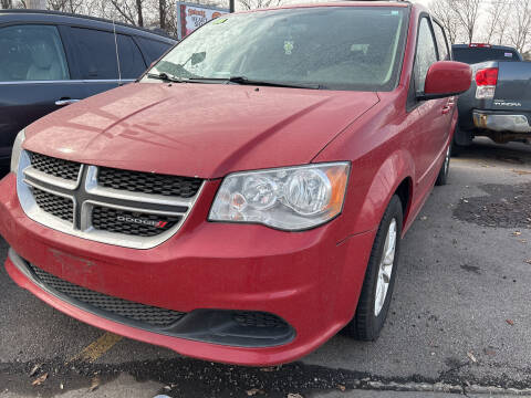 2016 Dodge Grand Caravan for sale at Ideal Cars in Hamilton OH