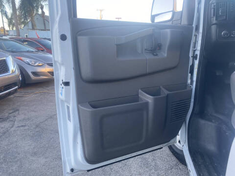 2019 Chevrolet Express LS 2500