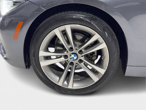 2017 BMW 3 Series 330i