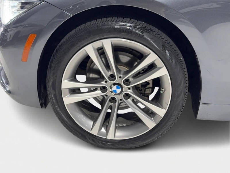 2017 BMW 3 Series 330i