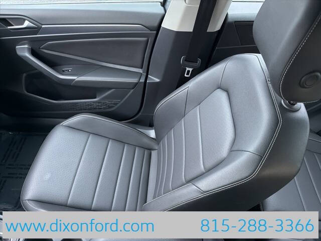 2024 Volkswagen Jetta SE