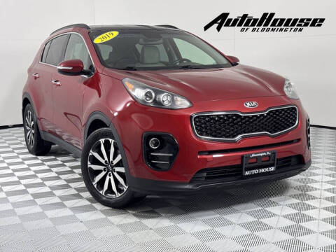 2019 Kia Sportage for sale at Auto House of Bloomington in Bloomington IL