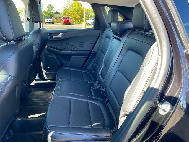 2021 Ford Escape Titanium