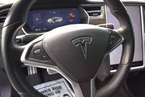 2015 Tesla Model S 70