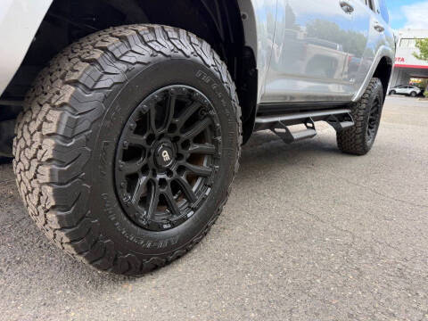 2020 Toyota 4Runner SR5