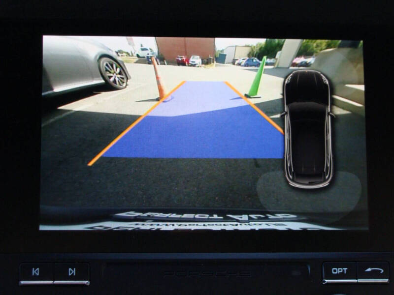 2017 Porsche Macan S