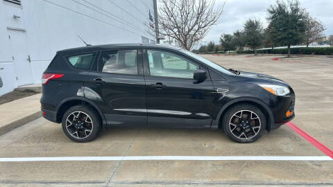 2015 Ford Escape S
