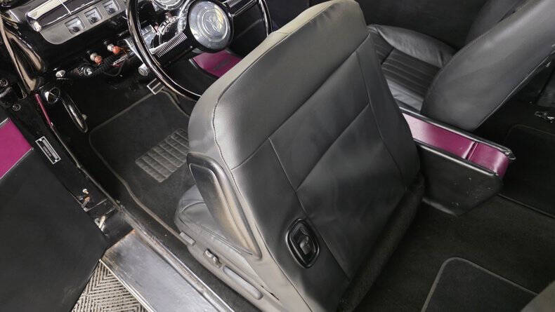 1942 Ford Super Deluxe