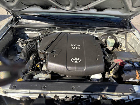 2005 Toyota Tacoma PreRunner V6