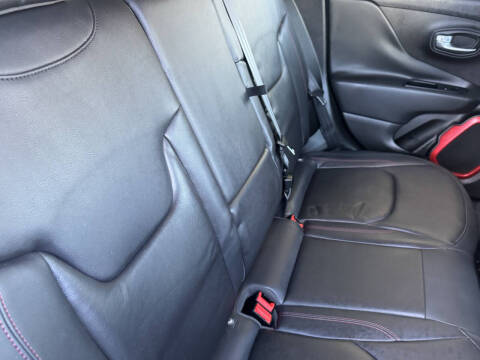 2016 Jeep Renegade Trailhawk