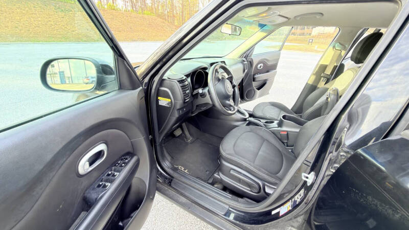 2018 Kia Soul +