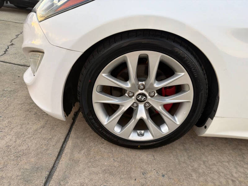 2013 Hyundai Genesis Coupe