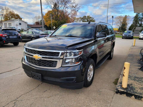 2019 Chevrolet Suburban for sale at Clare Auto Sales, Inc. in Clare MI