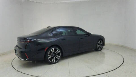 2024 BMW 7 Series 740i