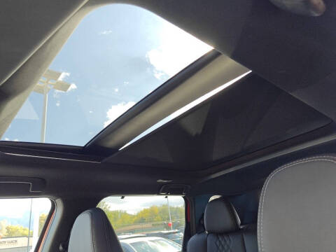 2025 Mitsubishi Outlander PHEV SEL Black Edition