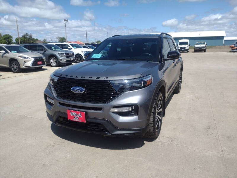 Used 2022 Ford Explorer ST-LINE with VIN 1FMSK8KH2NGB55504 for sale in Chamberlain, SD
