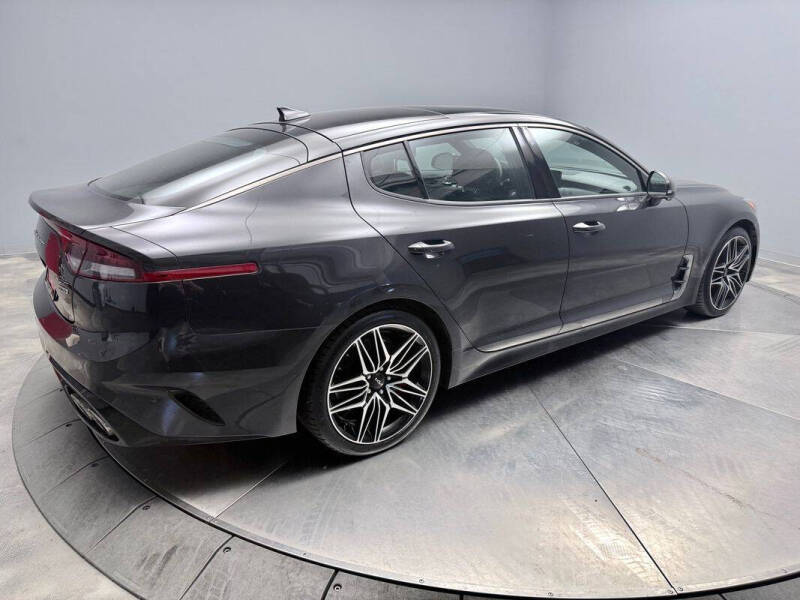 2022 Kia Stinger