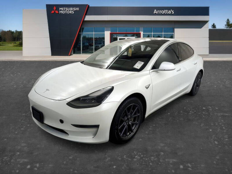2019 Tesla Model 3 Mid Range