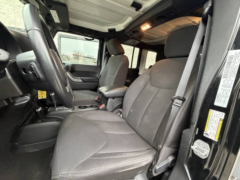 2016 Jeep Wrangler Unlimited Sport