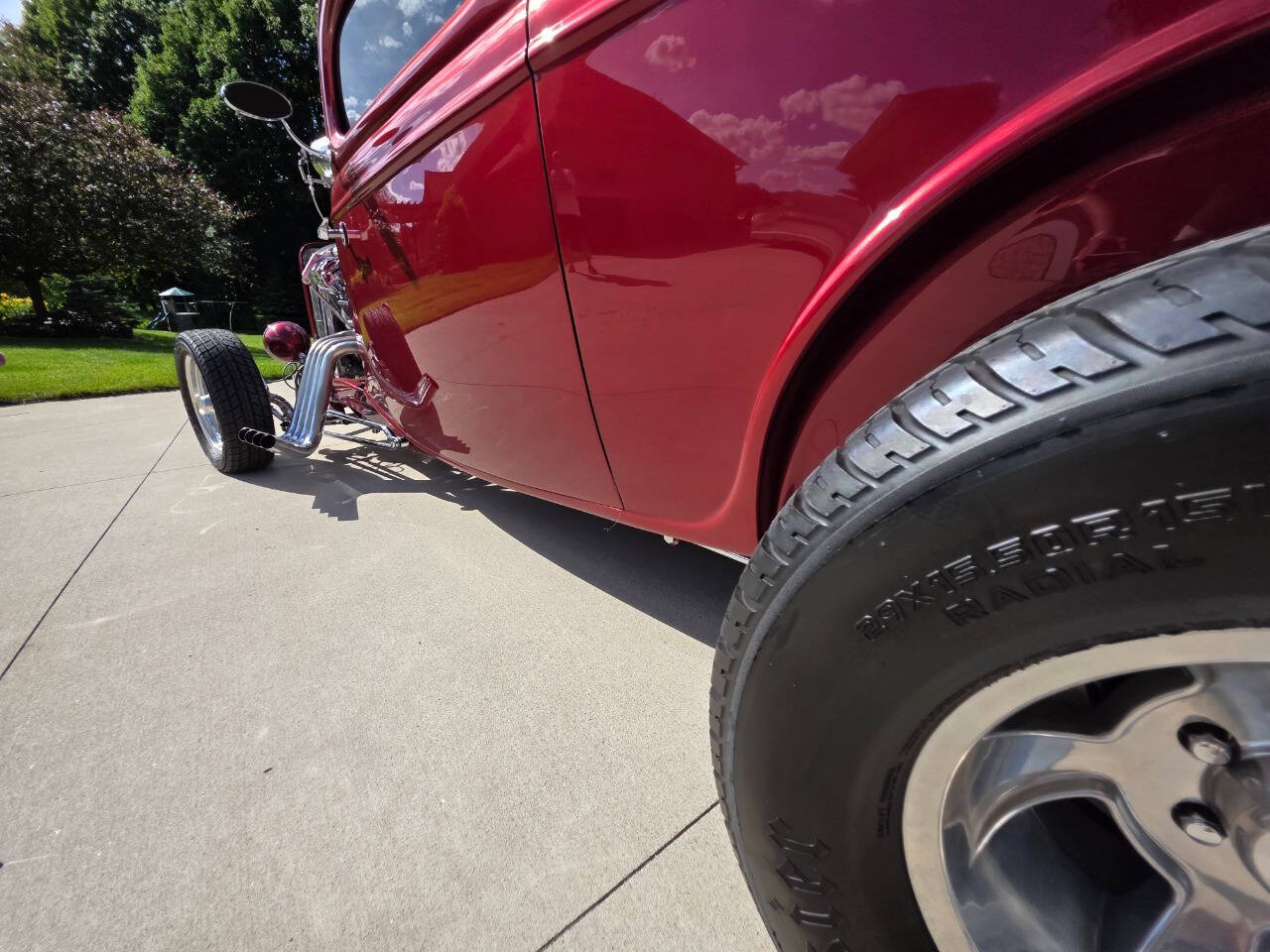 1933 Ford Coupe 57