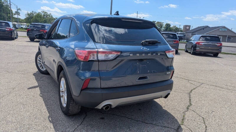 2020 Ford Escape S