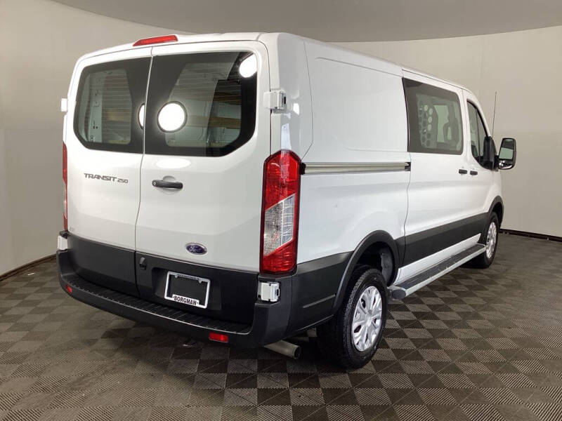 2025 Ford Transit