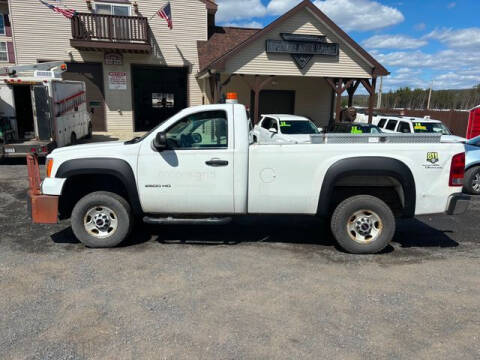 2010 GMC Sierra 2500HD for sale at Upstate Auto Sales Inc. in Pittstown NY