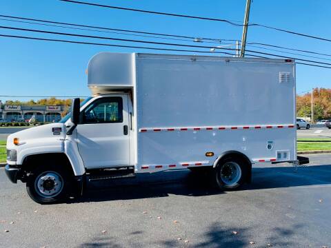 2009 GMC C5500 for sale at iCar Auto Sales in Howell NJ