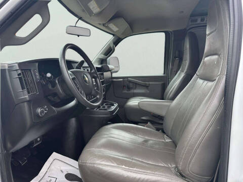 2020 Chevrolet Express 2500
