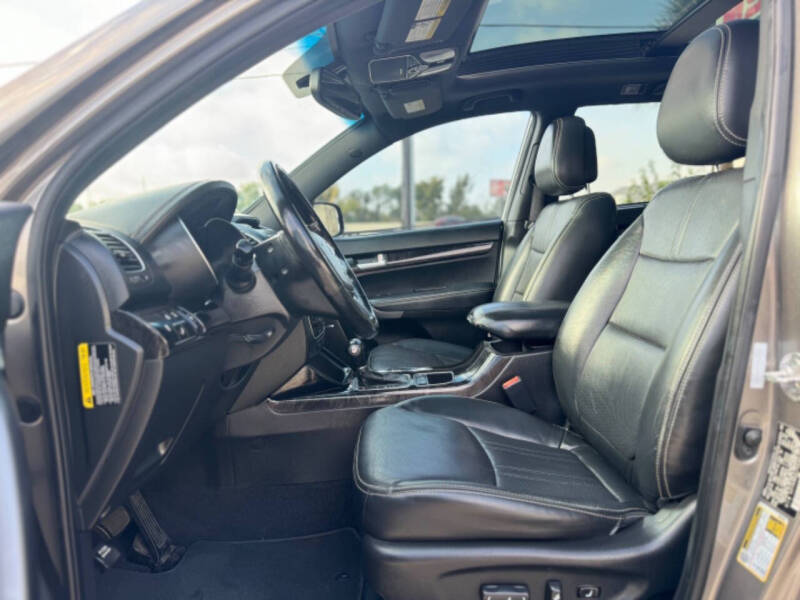 2014 Kia Sorento SX Limited