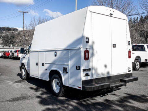 2024 Ford E-Series